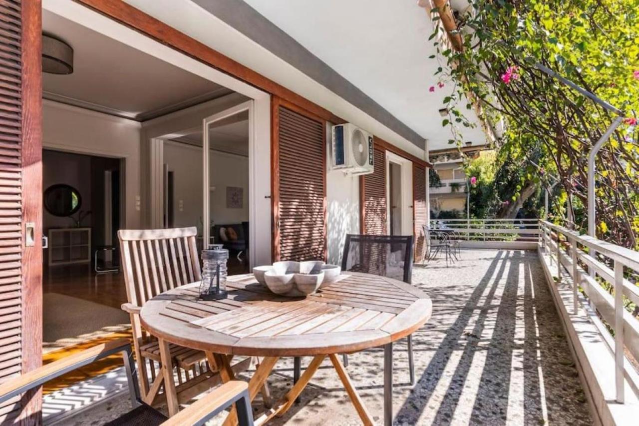 Spacious Renovated Flat In The Athens Riviera Exterior foto